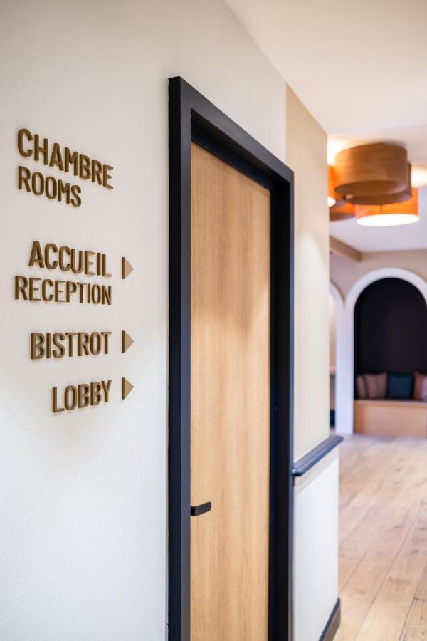 Hotel Le Francais La Flotte Luaran gambar