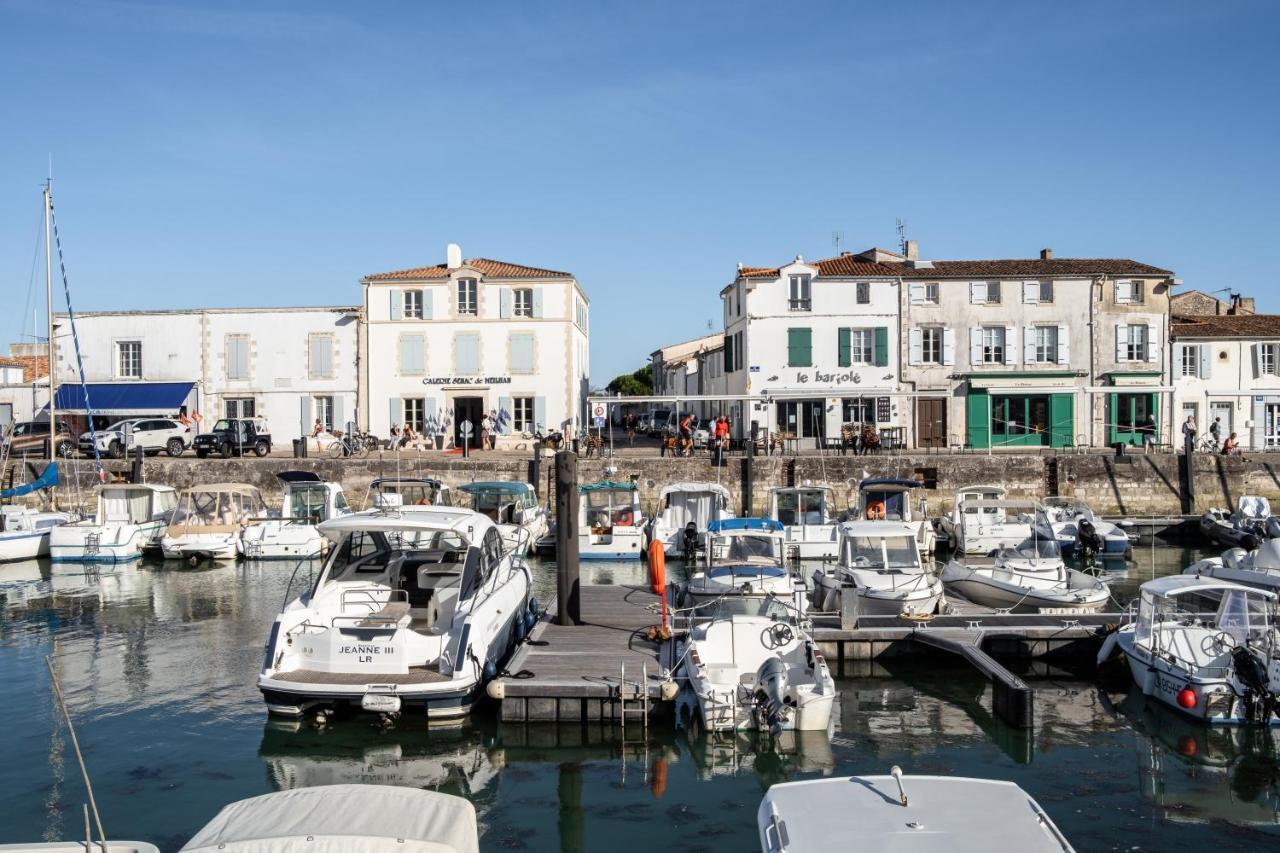 Hotel Le Francais La Flotte Luaran gambar
