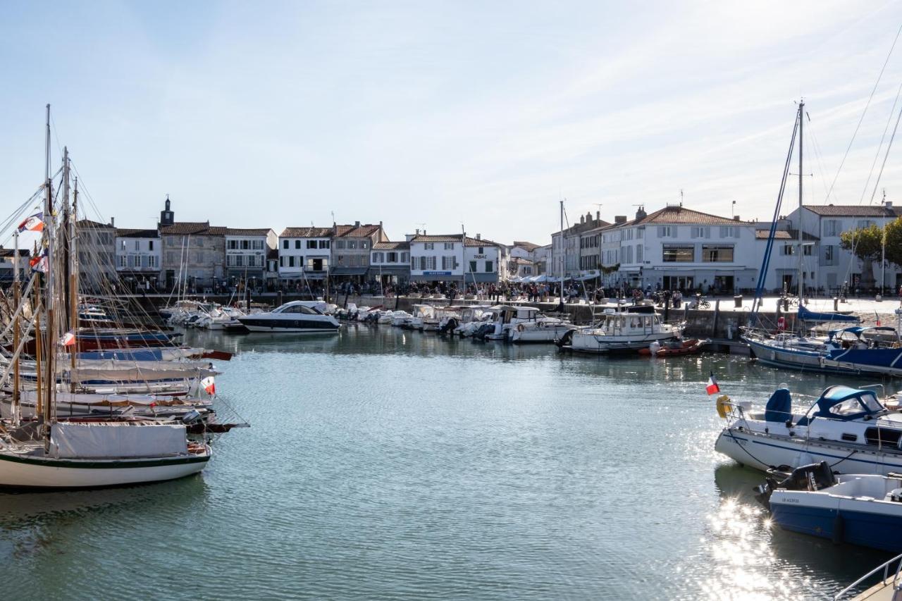 Hotel Le Francais La Flotte Luaran gambar
